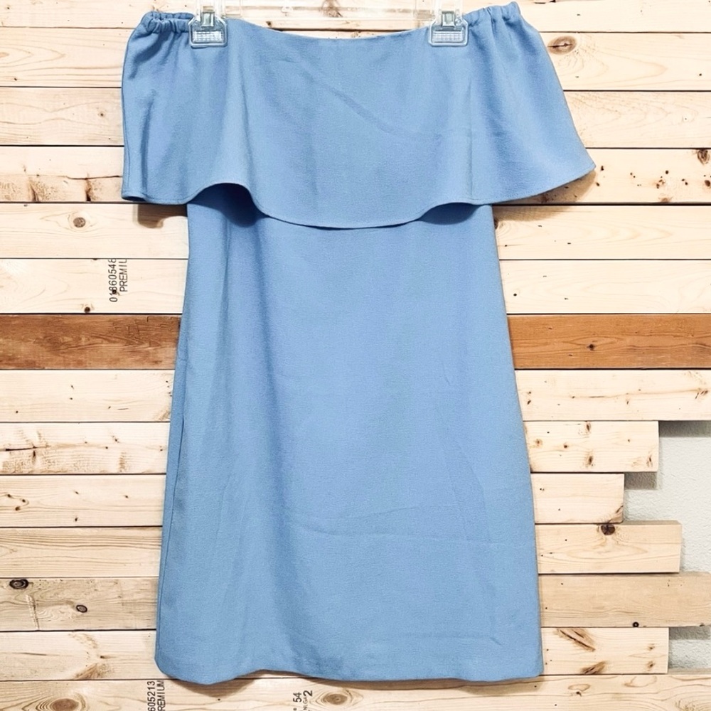 ✅ 3/$20 Chanler Henry Baby Blue Ruffle Off Shoulder stretch Dress size XS